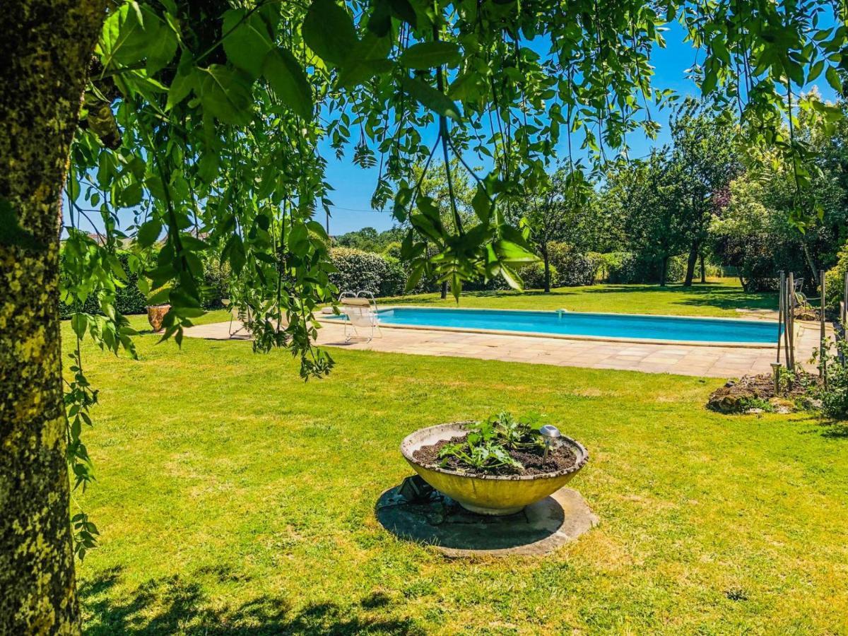 Отель La Grange Aux Moines Berthenay Экстерьер фото